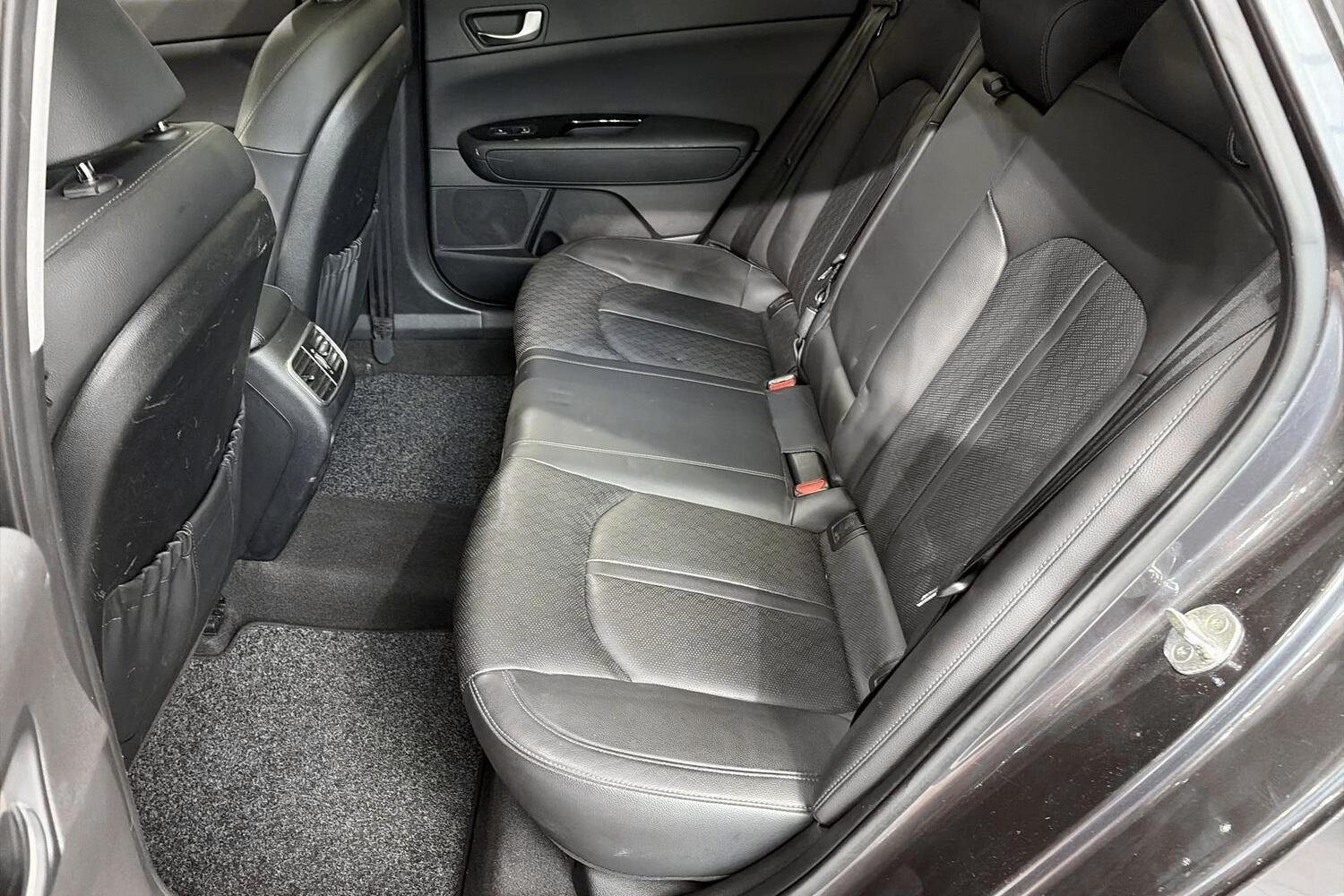 Kia Optima vaihtoauto