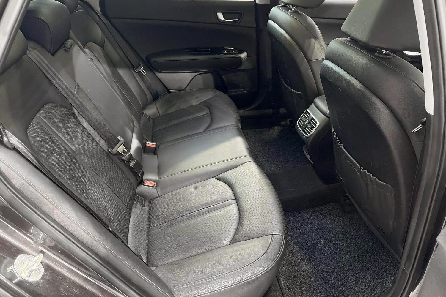 Kia Optima vaihtoauto