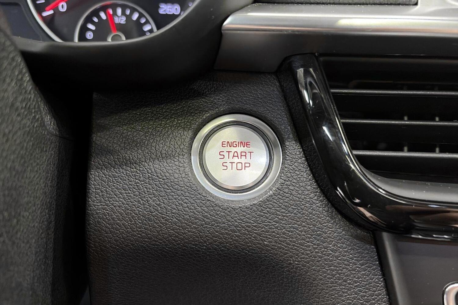 Kia Optima vaihtoauto