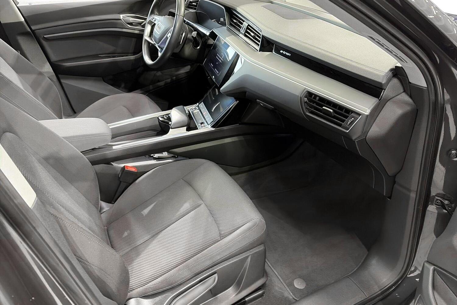 Audi e-tron vaihtoauto