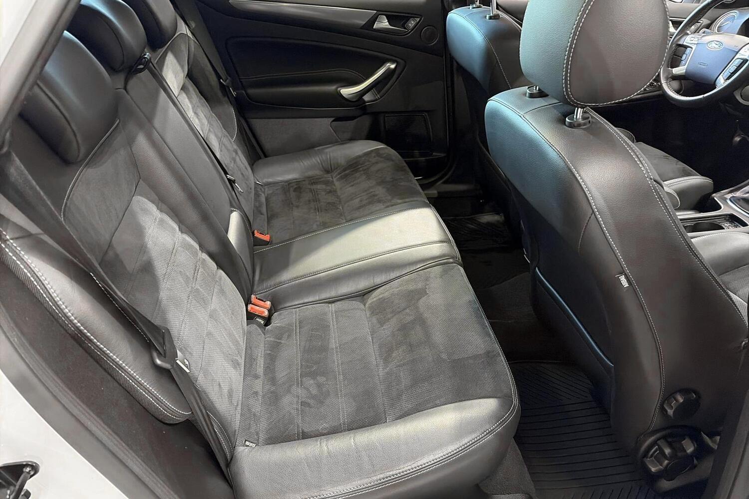 Ford Mondeo vaihtoauto