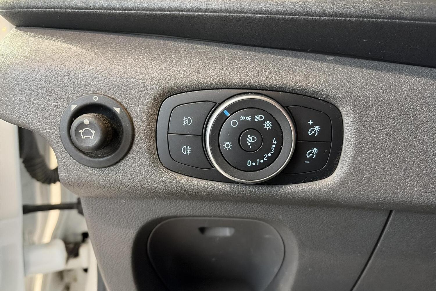 Ford Transit vaihtoauto