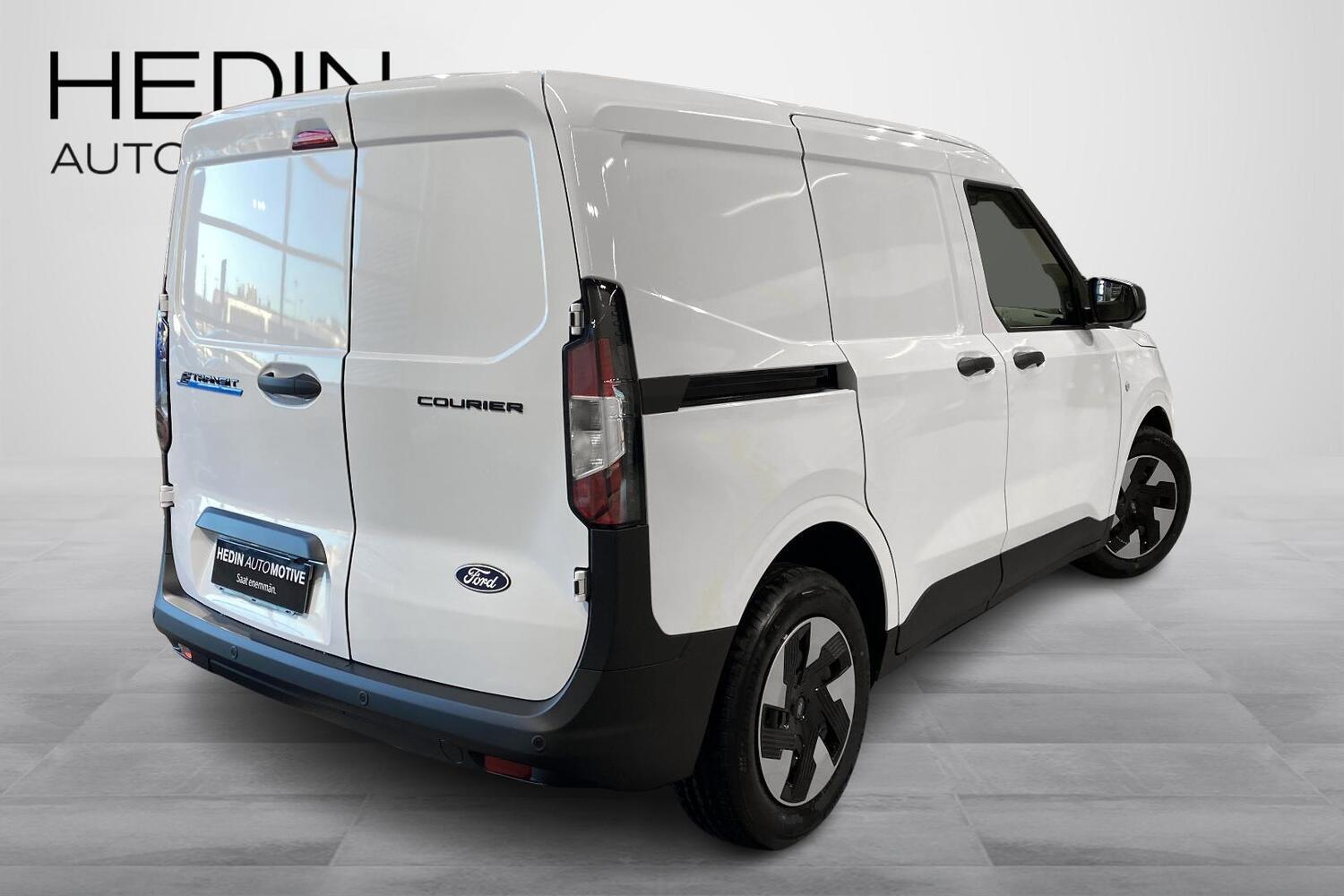 Ford Transit Courier vaihtoauto