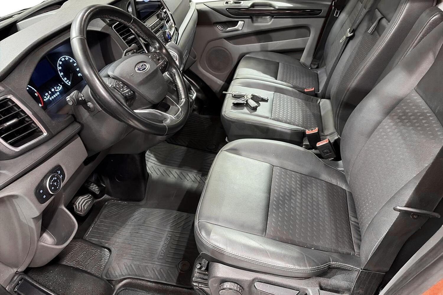 Ford Transit Custom vaihtoauto