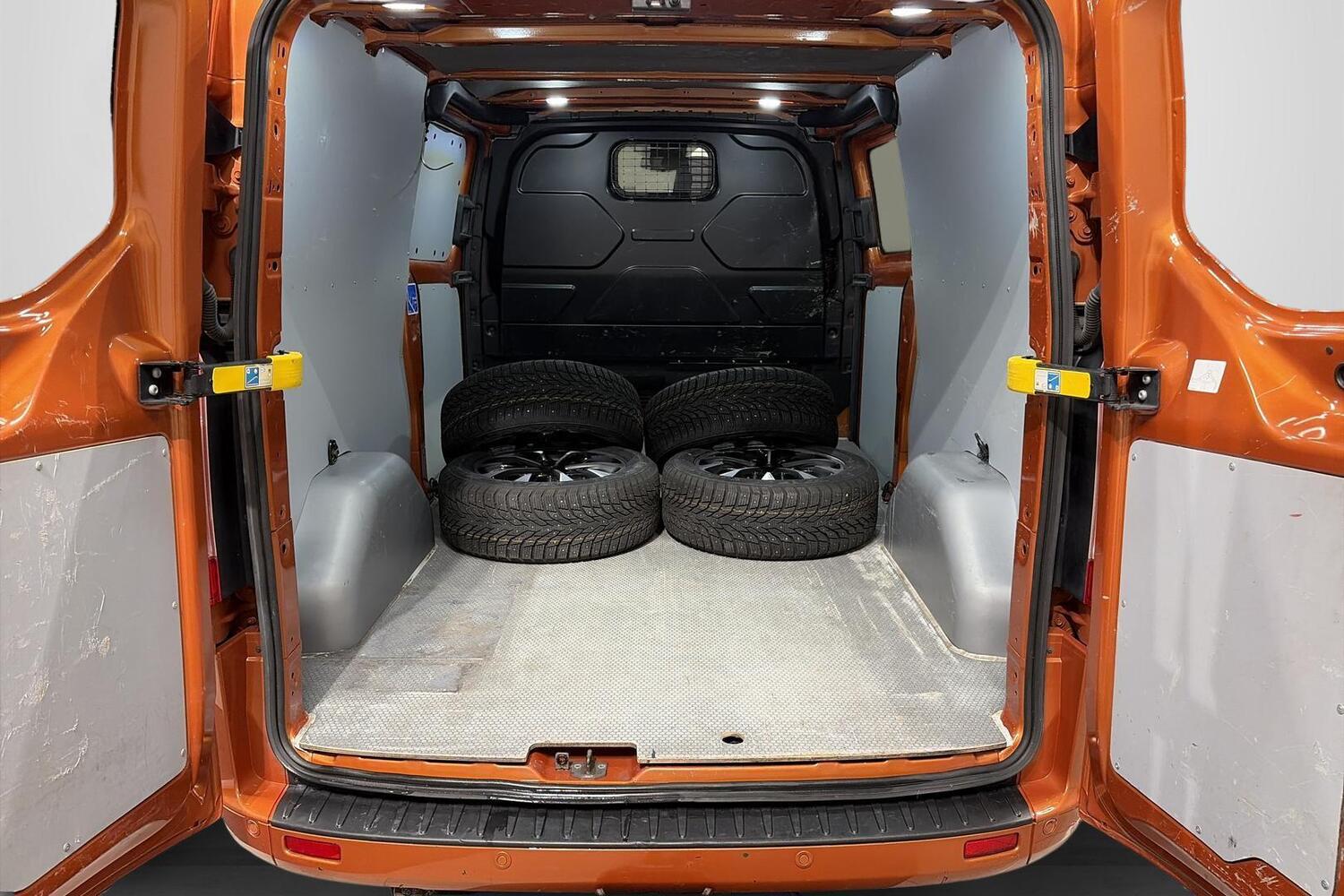 Ford Transit Custom vaihtoauto
