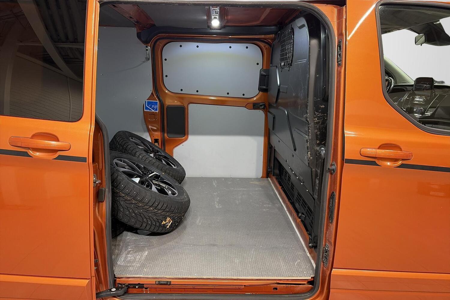 Ford Transit Custom vaihtoauto