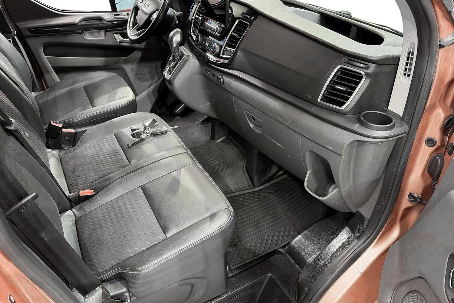 Ford Transit Custom vaihtoauto