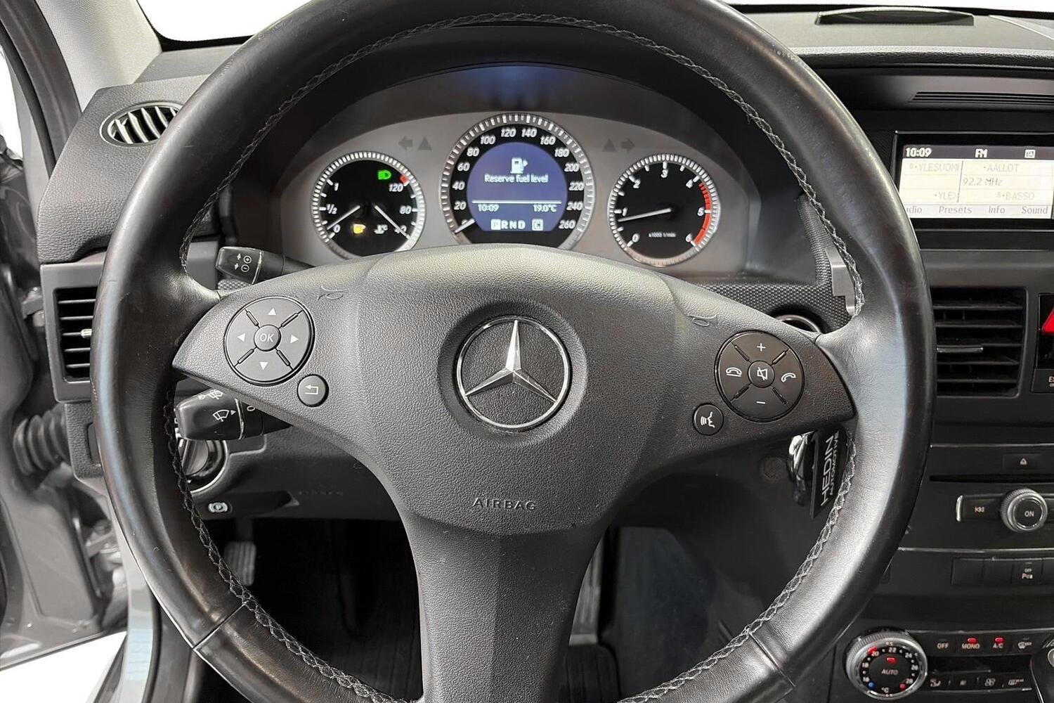 Mercedes-Benz GLK vaihtoauto