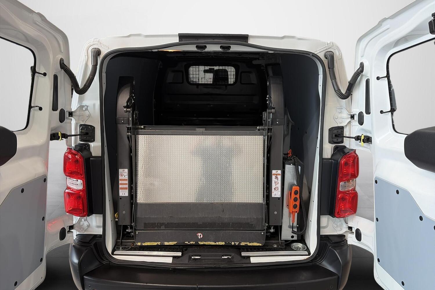 Toyota Proace vaihtoauto