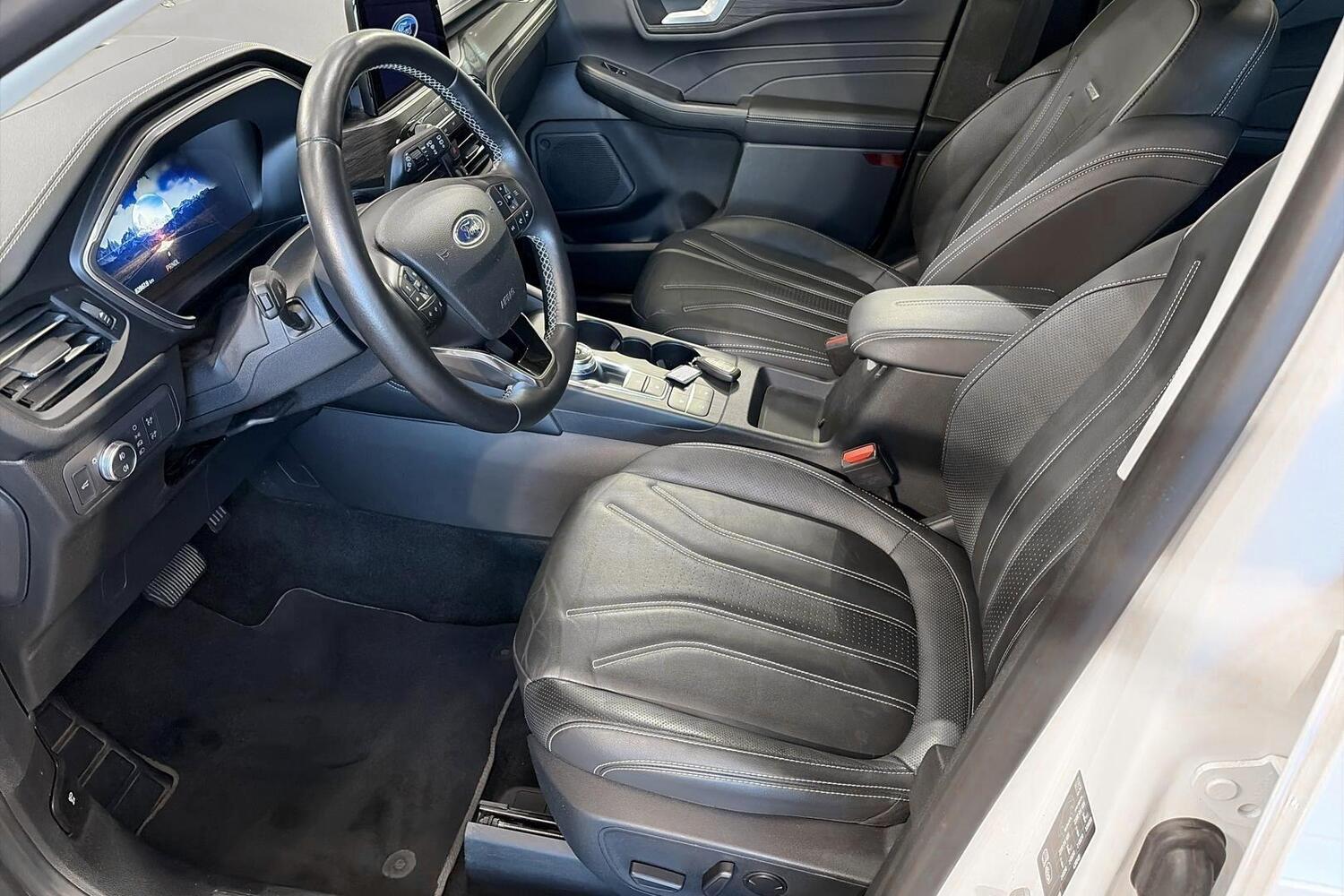Ford Kuga vaihtoauto