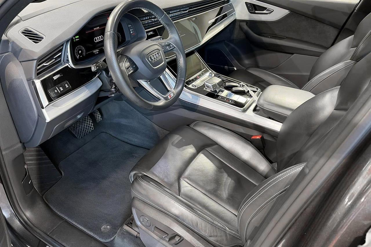 Audi Q7 vaihtoauto