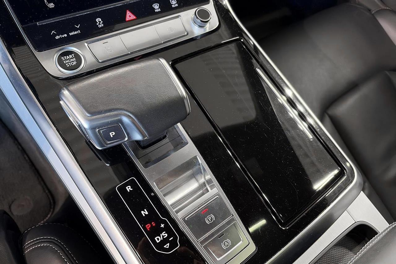 Audi Q7 vaihtoauto