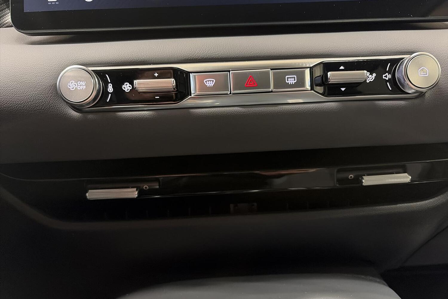 MG MGS5 EV vaihtoauto