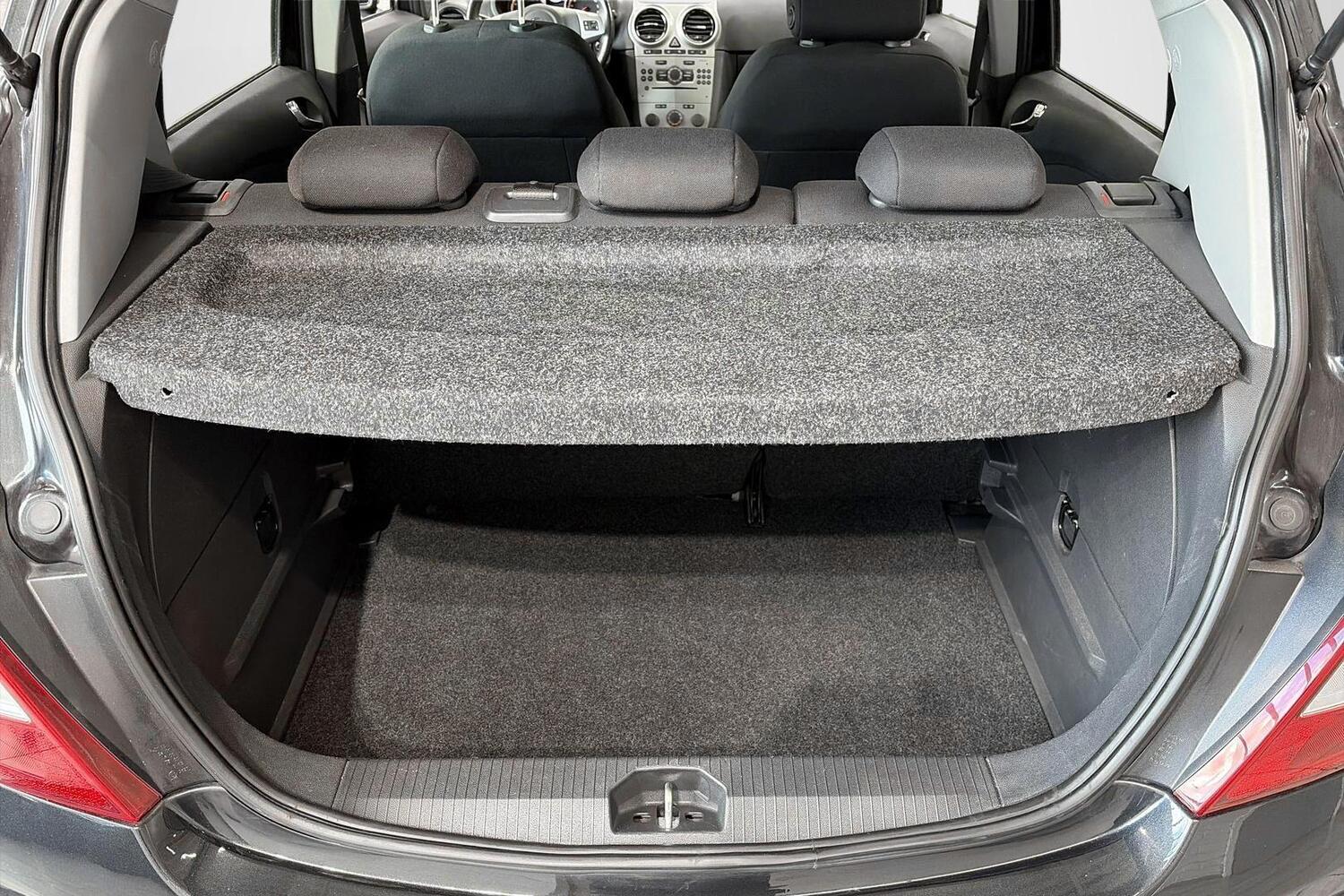 Opel Corsa vaihtoauto
