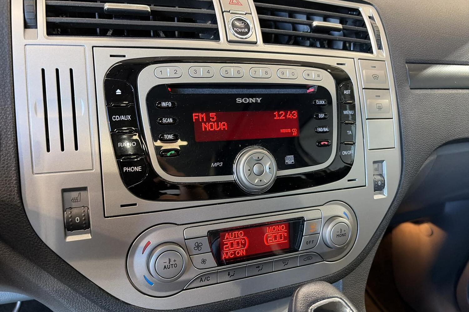Ford Kuga vaihtoauto
