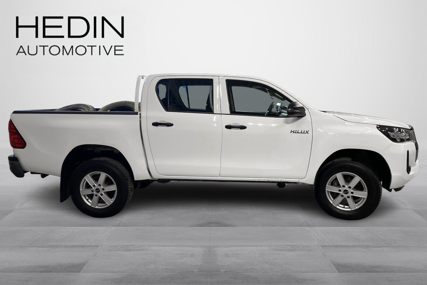 Toyota Hilux vaihtoauto