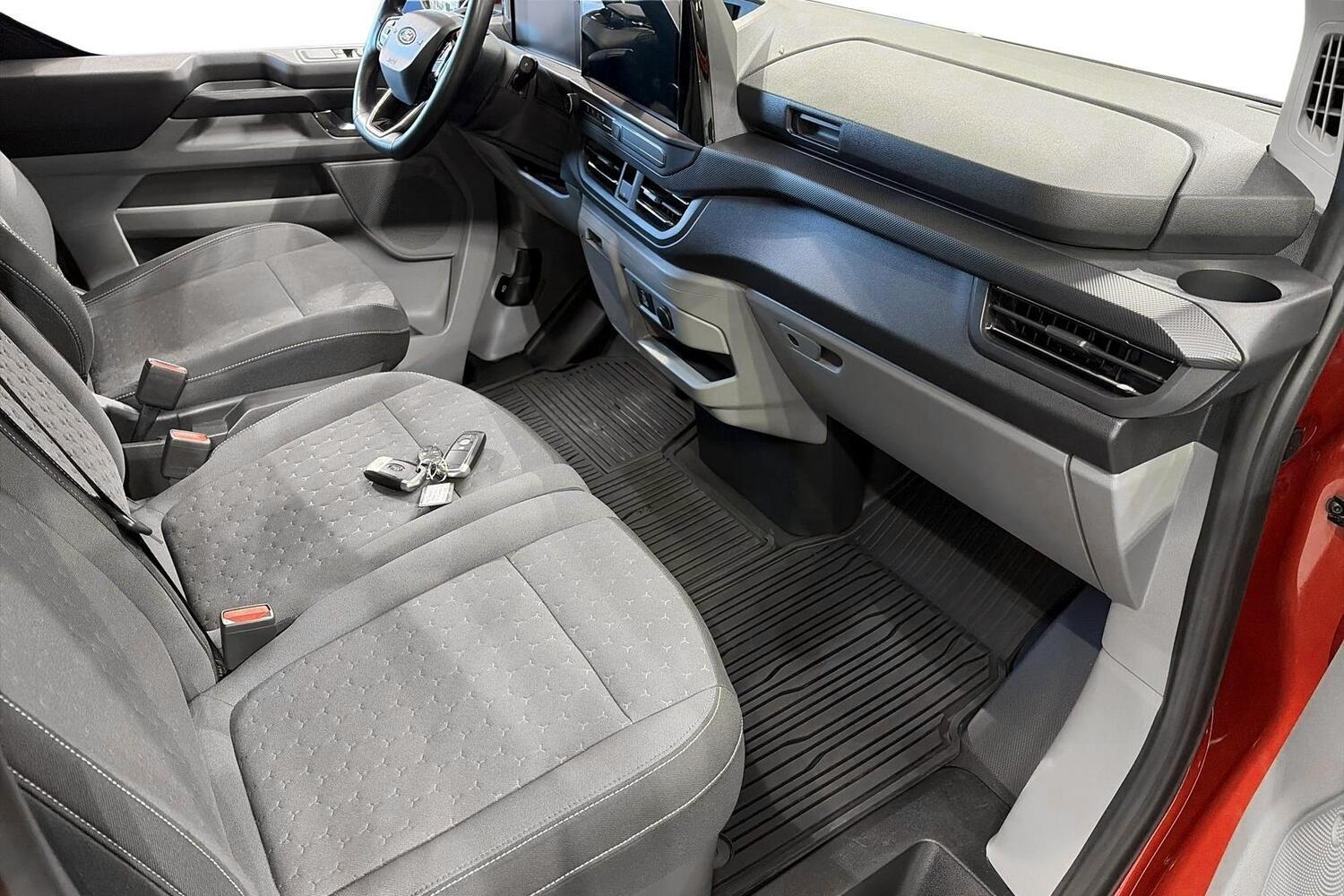 Ford Transit Custom vaihtoauto
