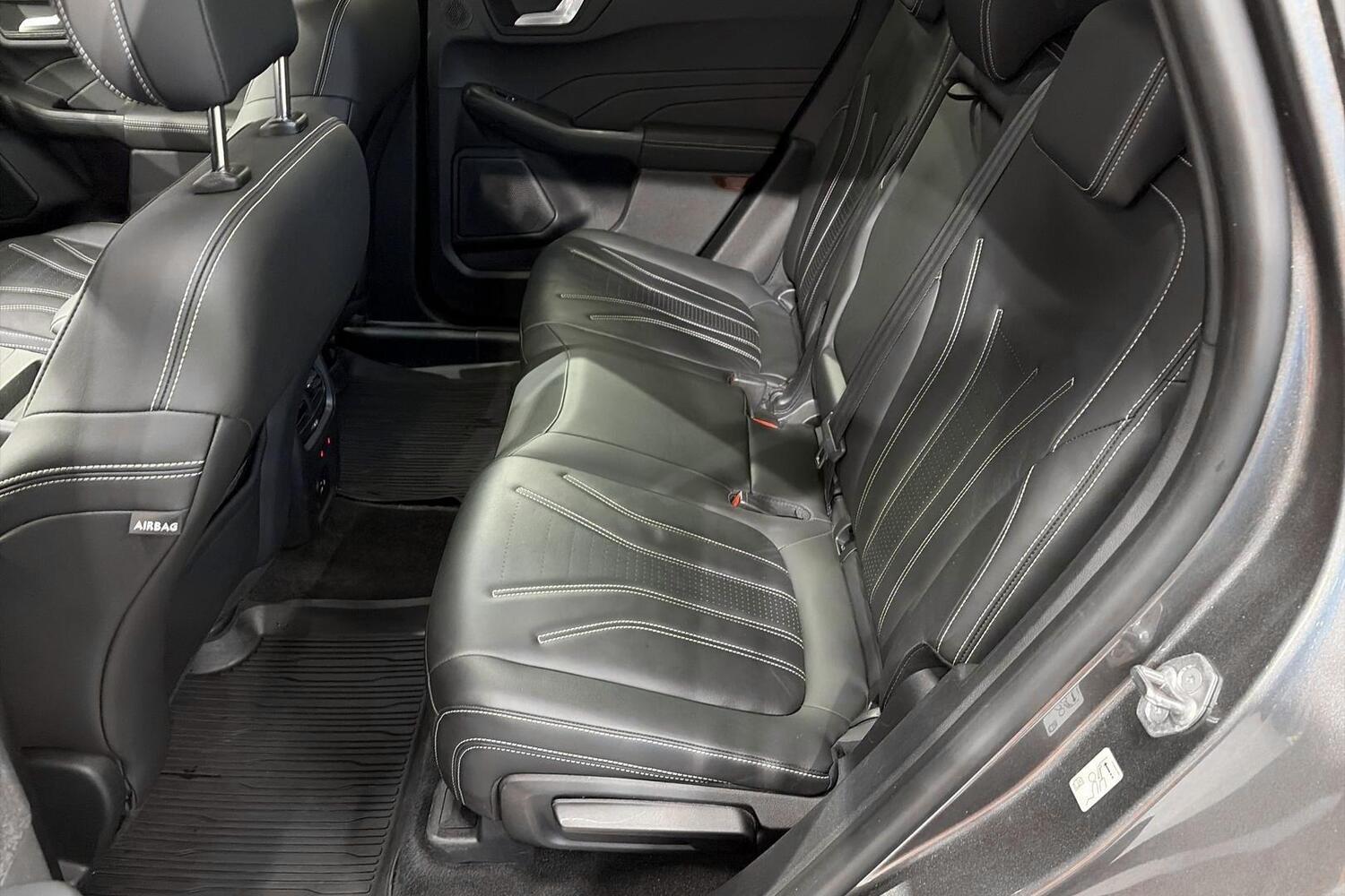Ford Kuga vaihtoauto