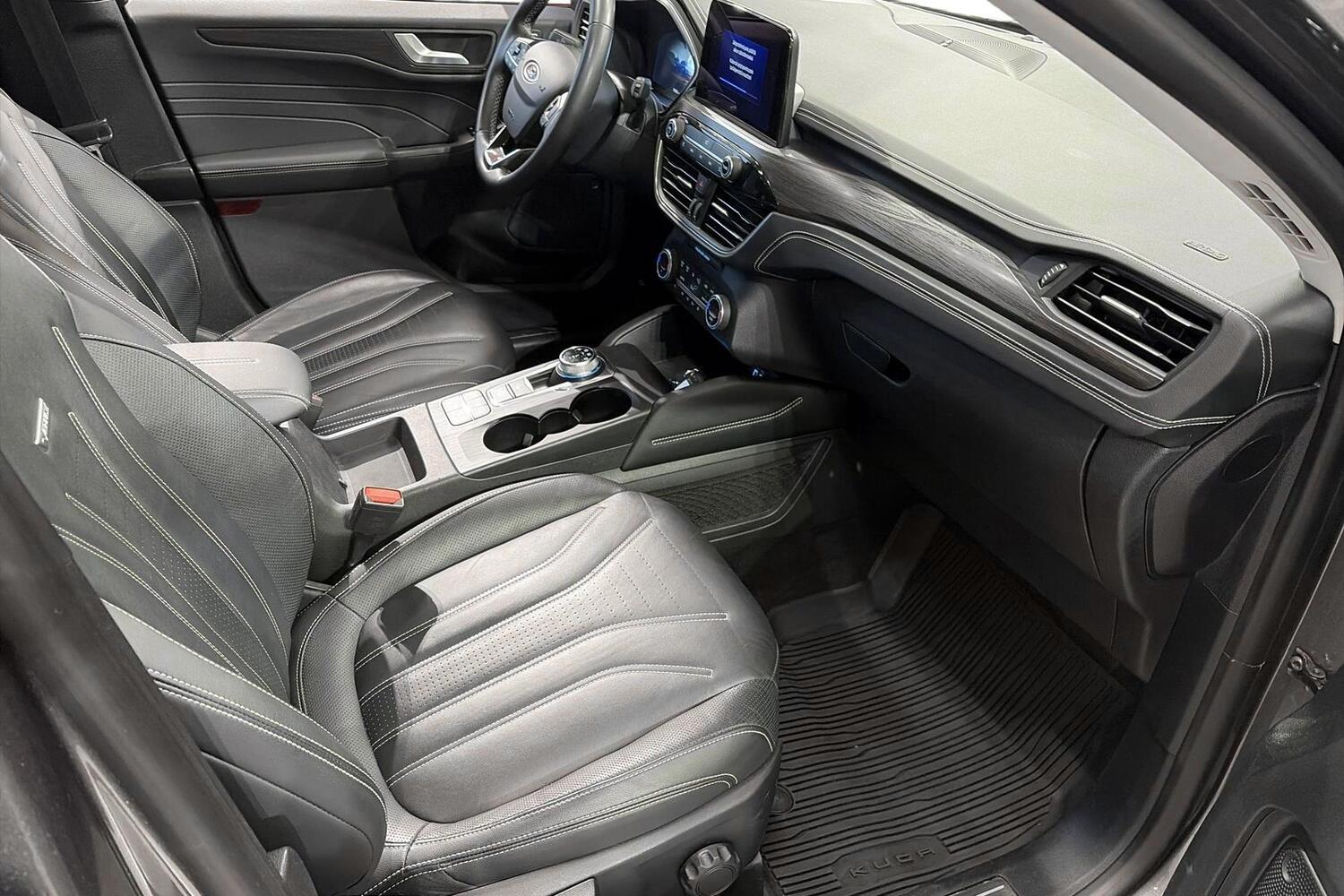 Ford Kuga vaihtoauto