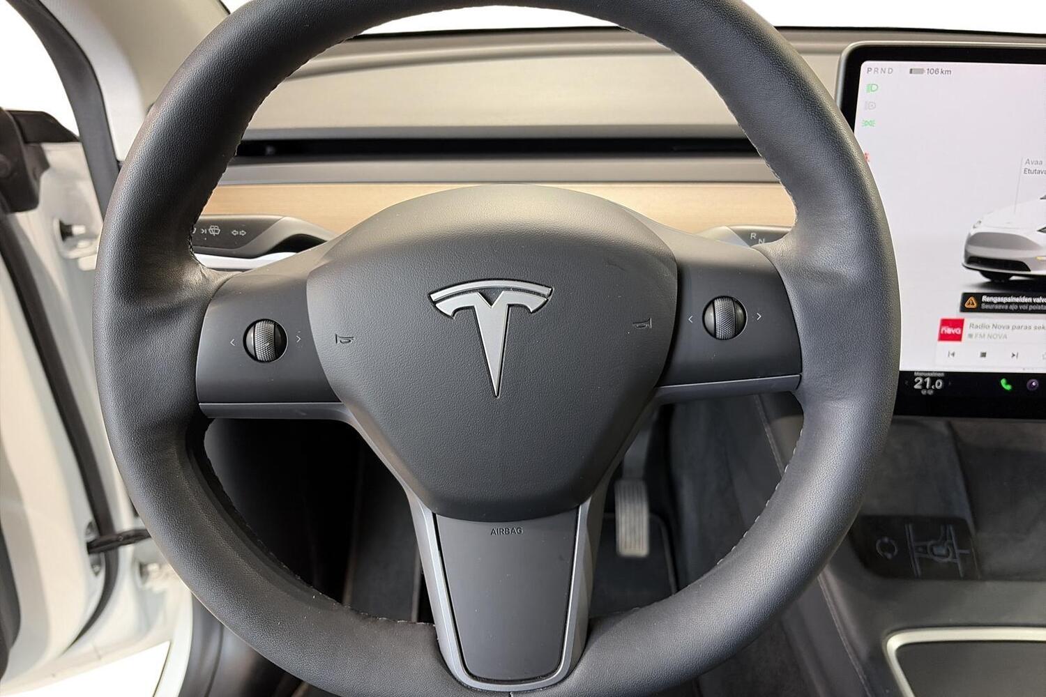 Tesla Model Y vaihtoauto