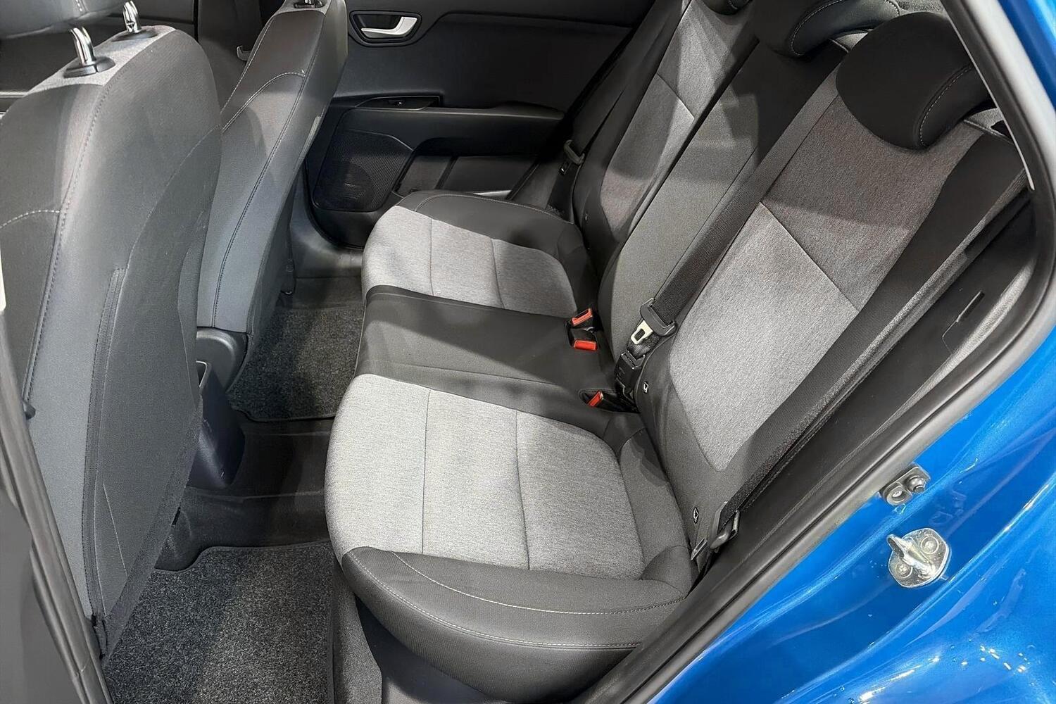 Kia Stonic vaihtoauto