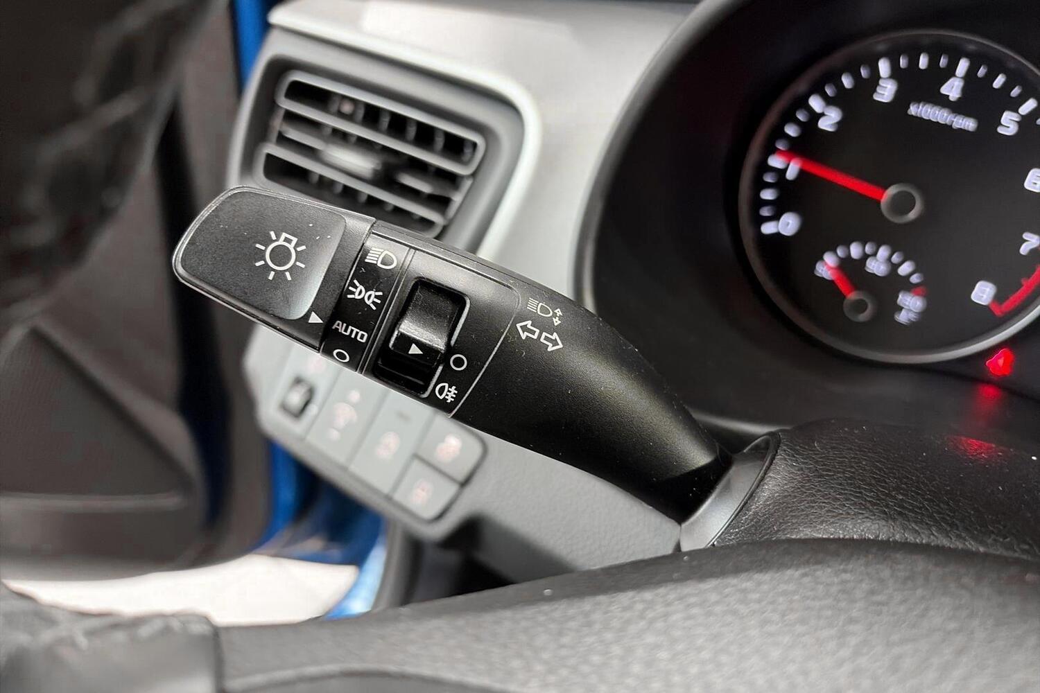 Kia Stonic vaihtoauto