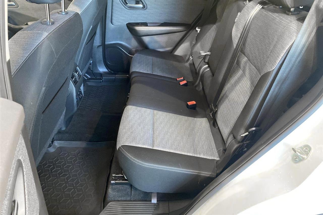 Nissan X-Trail vaihtoauto