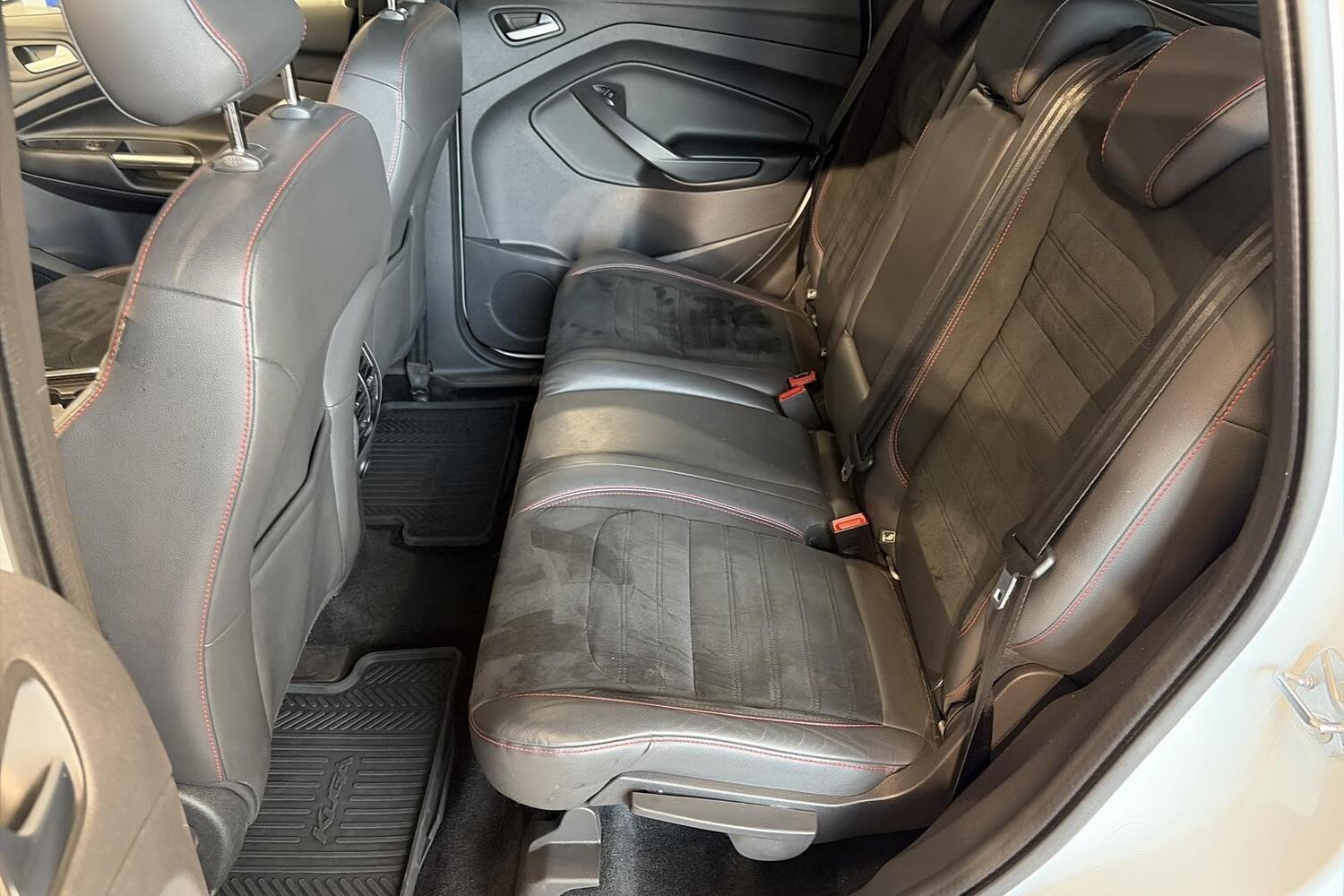 Ford Kuga vaihtoauto