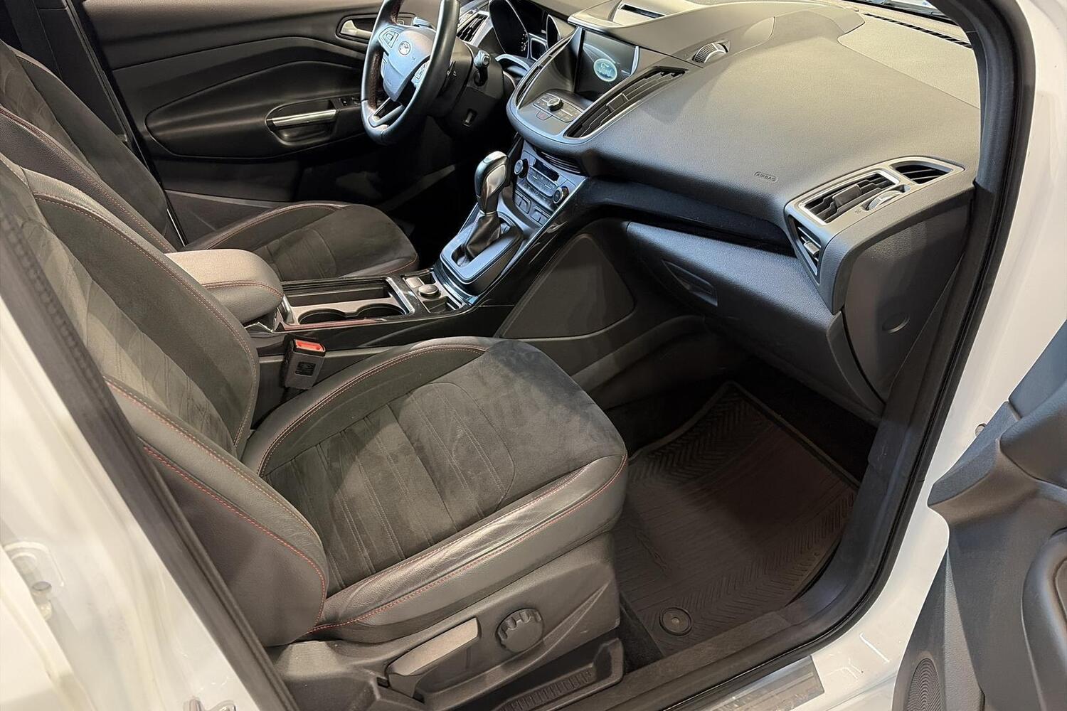 Ford Kuga vaihtoauto