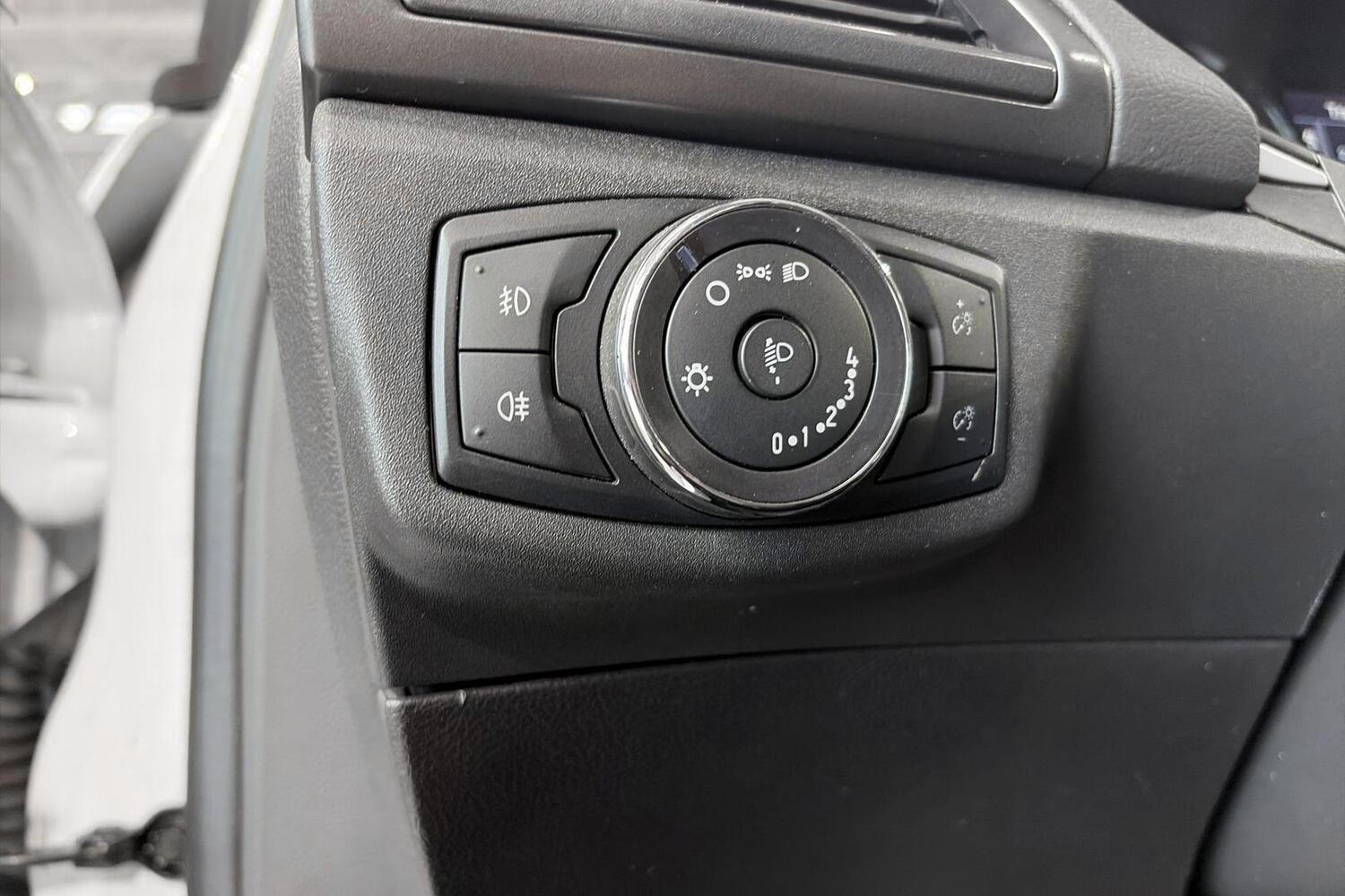 Ford Mondeo vaihtoauto