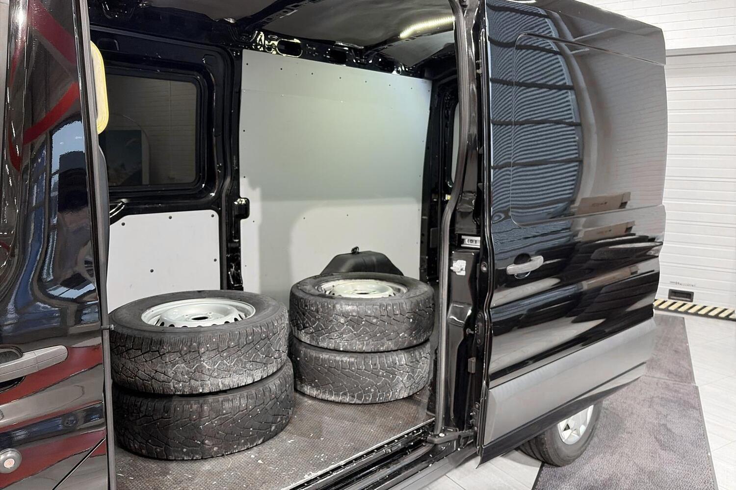 Ford Transit vaihtoauto