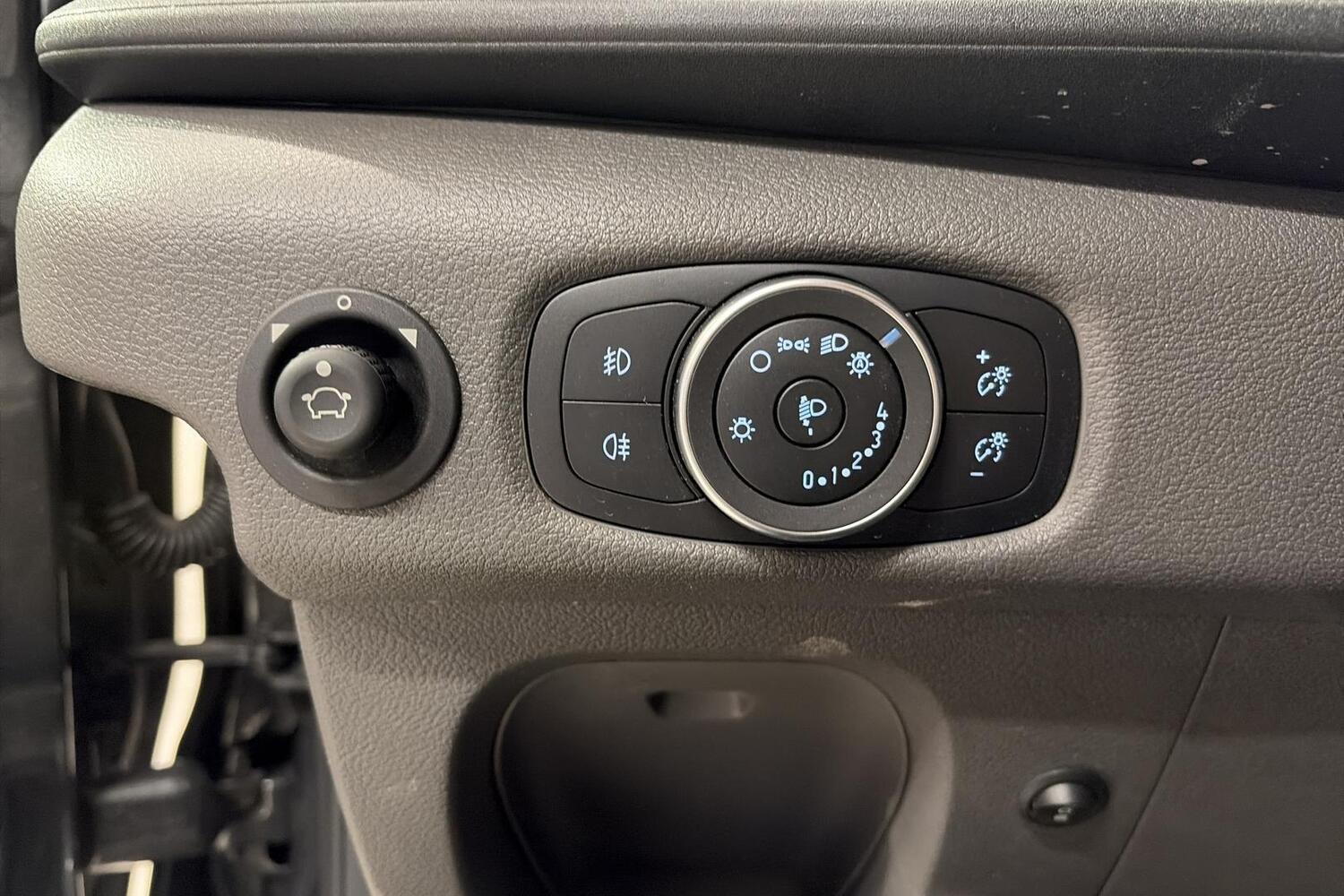 Ford Transit vaihtoauto