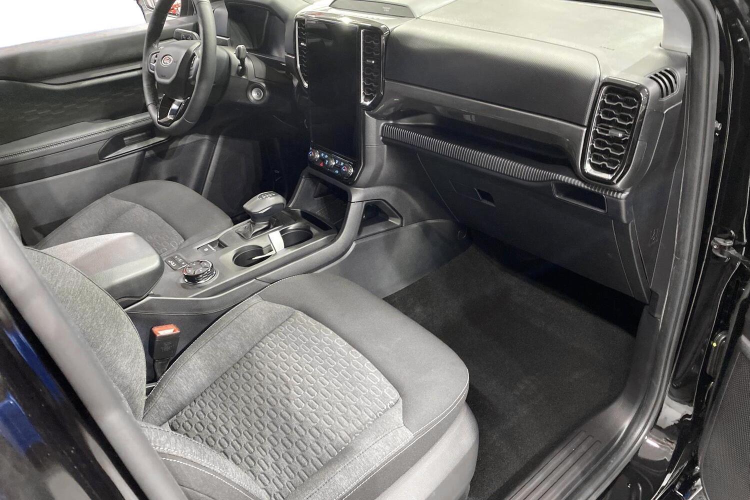 Ford Ranger vaihtoauto