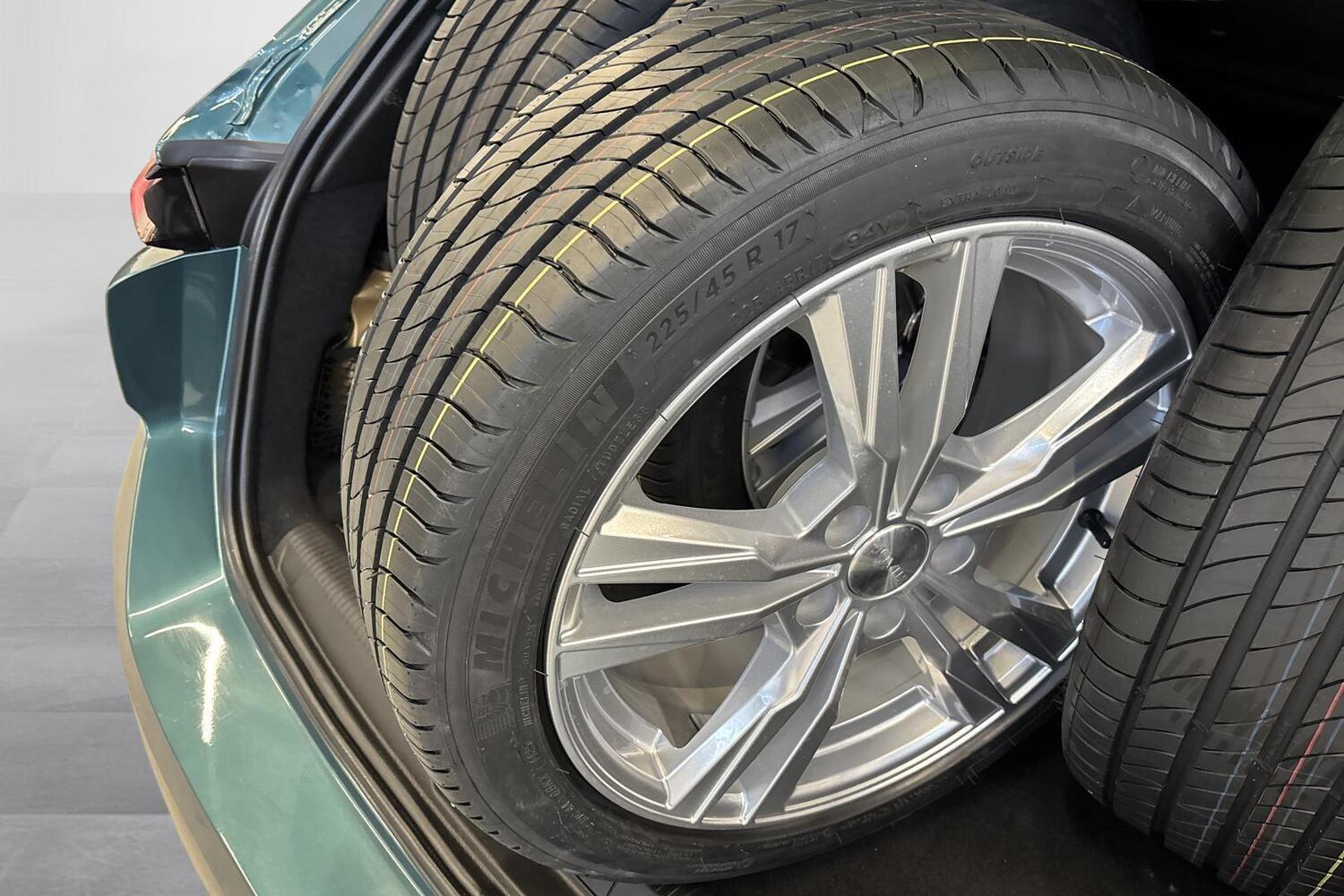 Peugeot 308 vaihtoauto