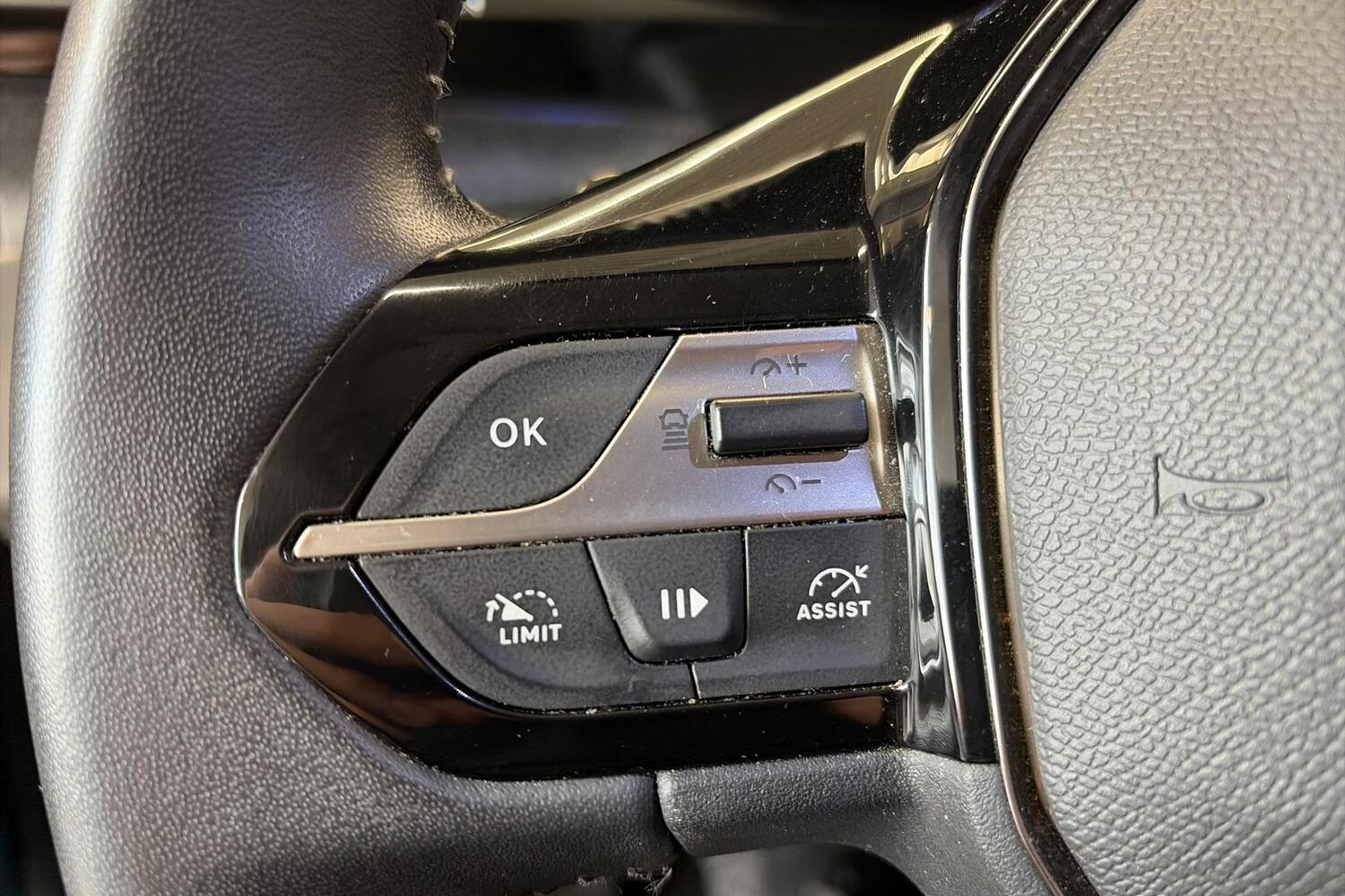 Peugeot 408 vaihtoauto