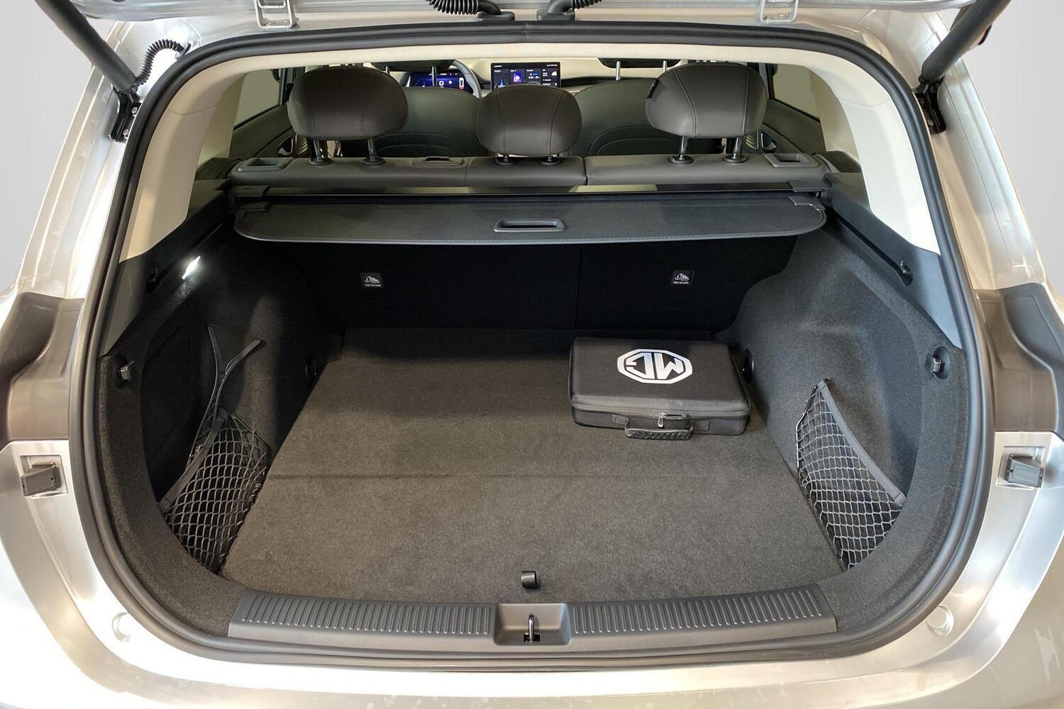 MG MGS6 EV vaihtoauto