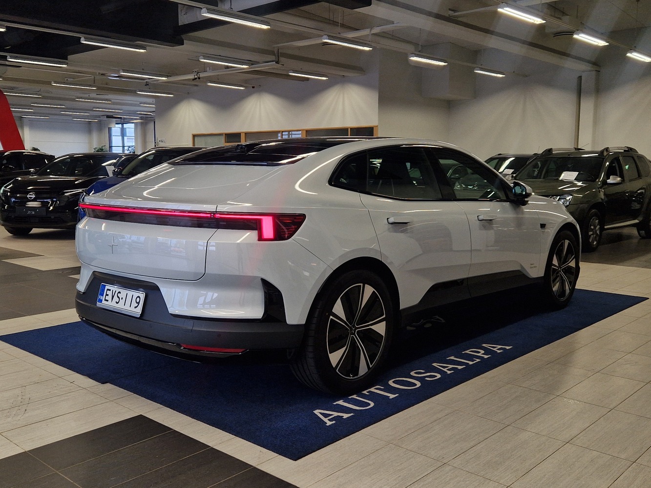 Polestar 4 vaihtoauto