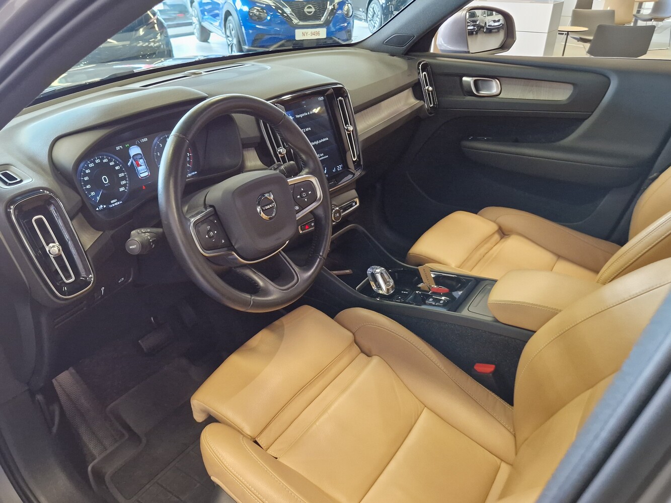 Volvo XC40 vaihtoauto