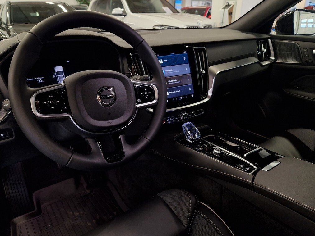 Volvo V60 vaihtoauto