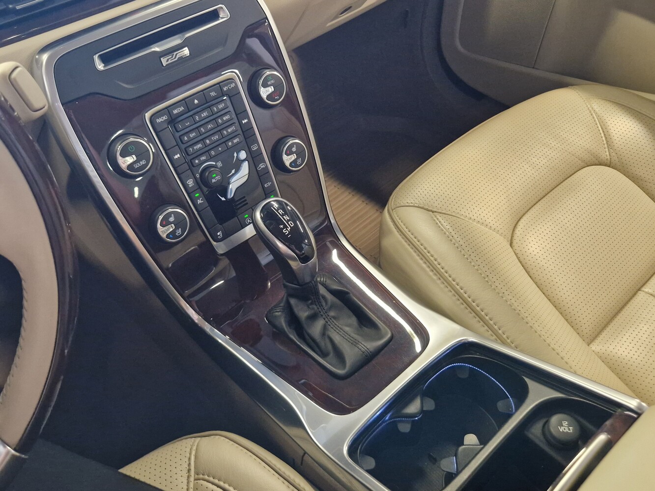 Volvo S80 vaihtoauto