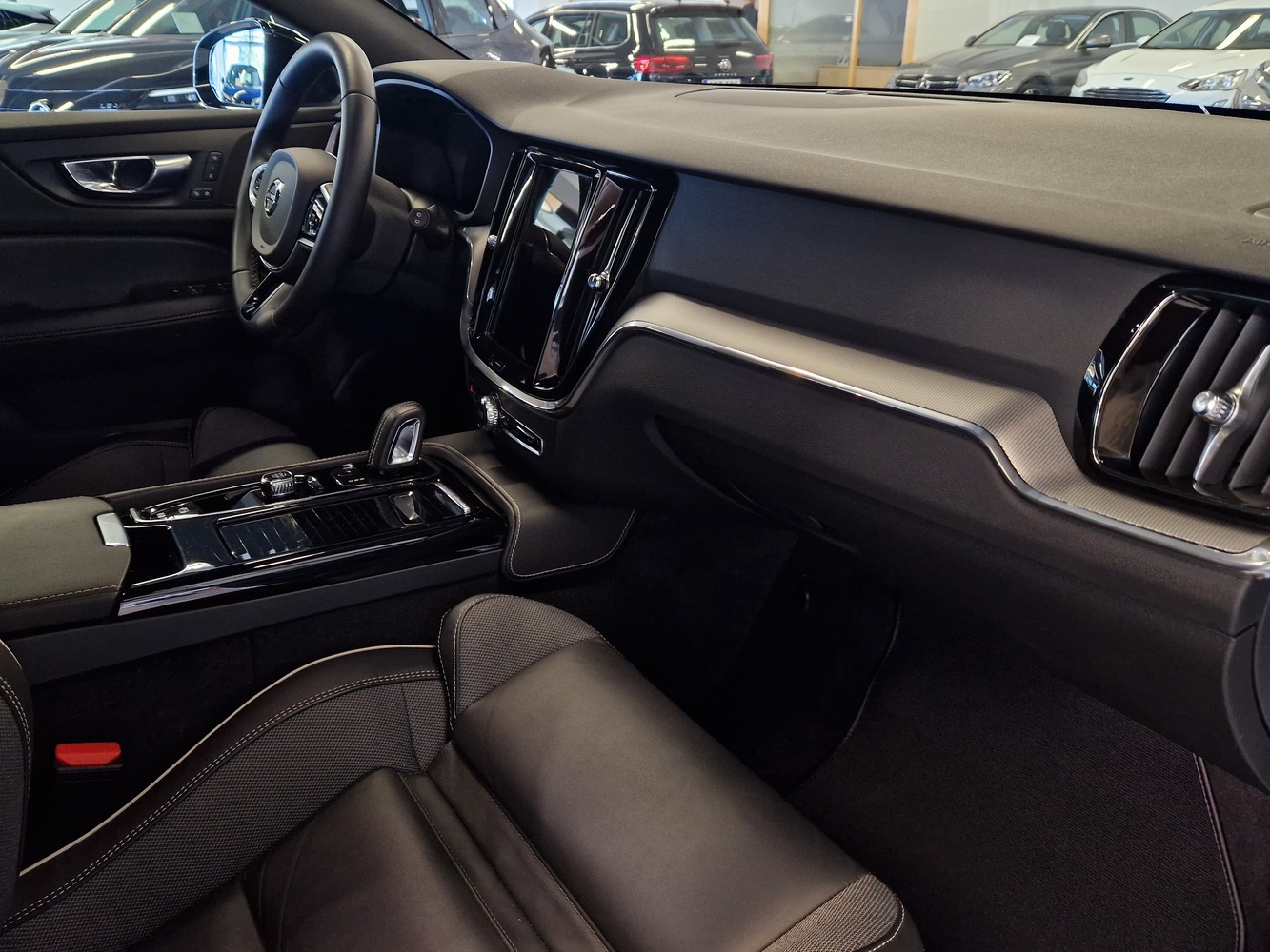 Volvo V60 vaihtoauto