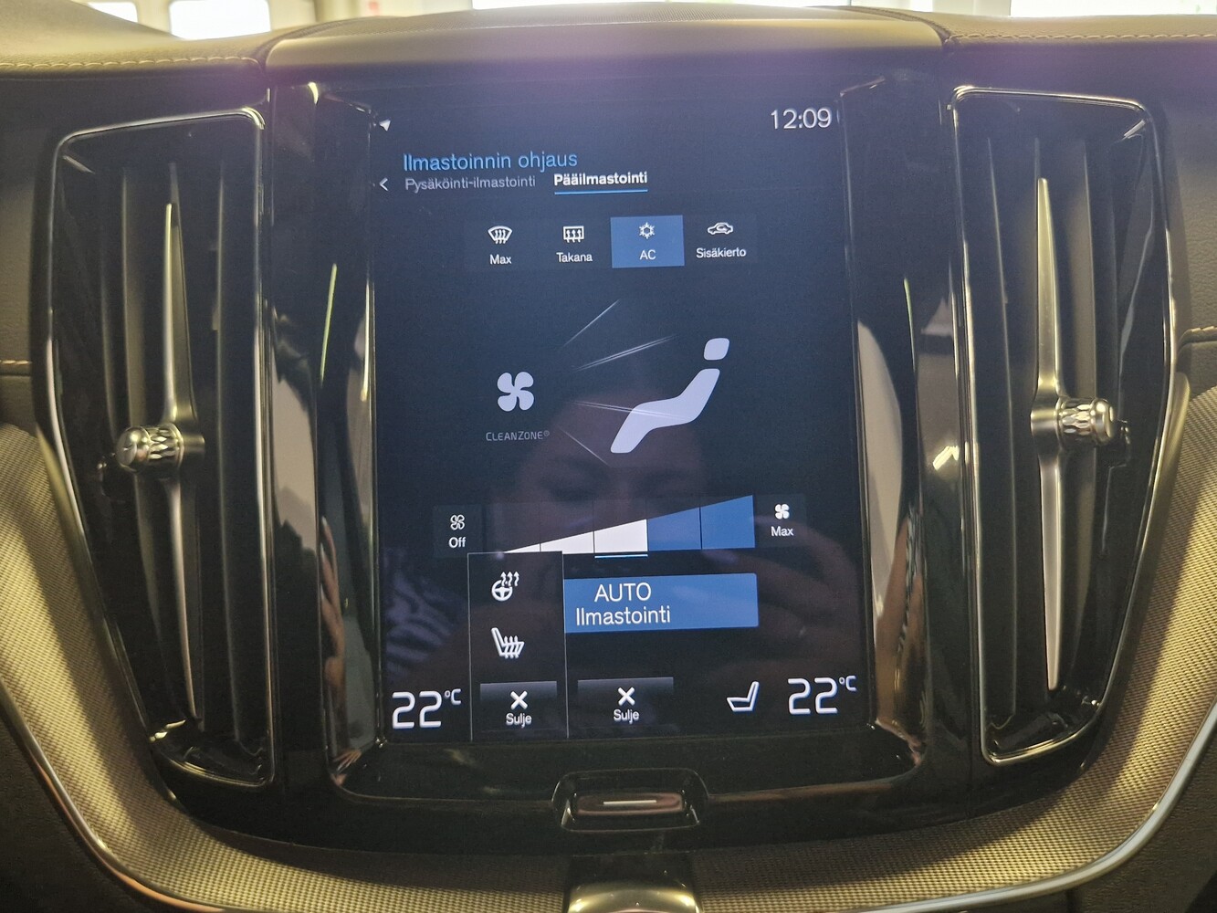 Volvo XC60 vaihtoauto