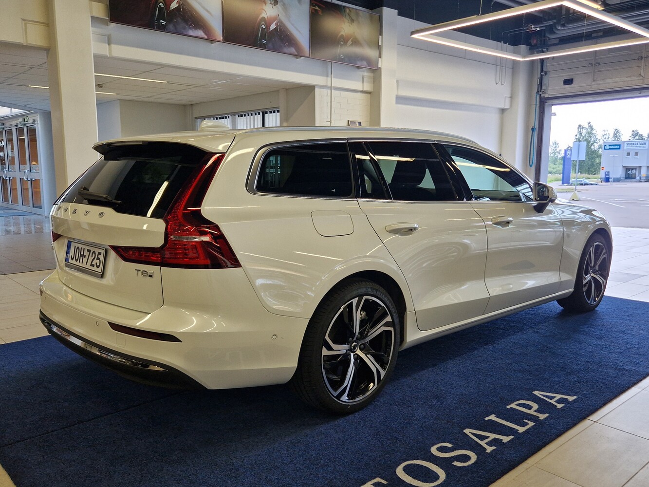 Volvo V60 vaihtoauto