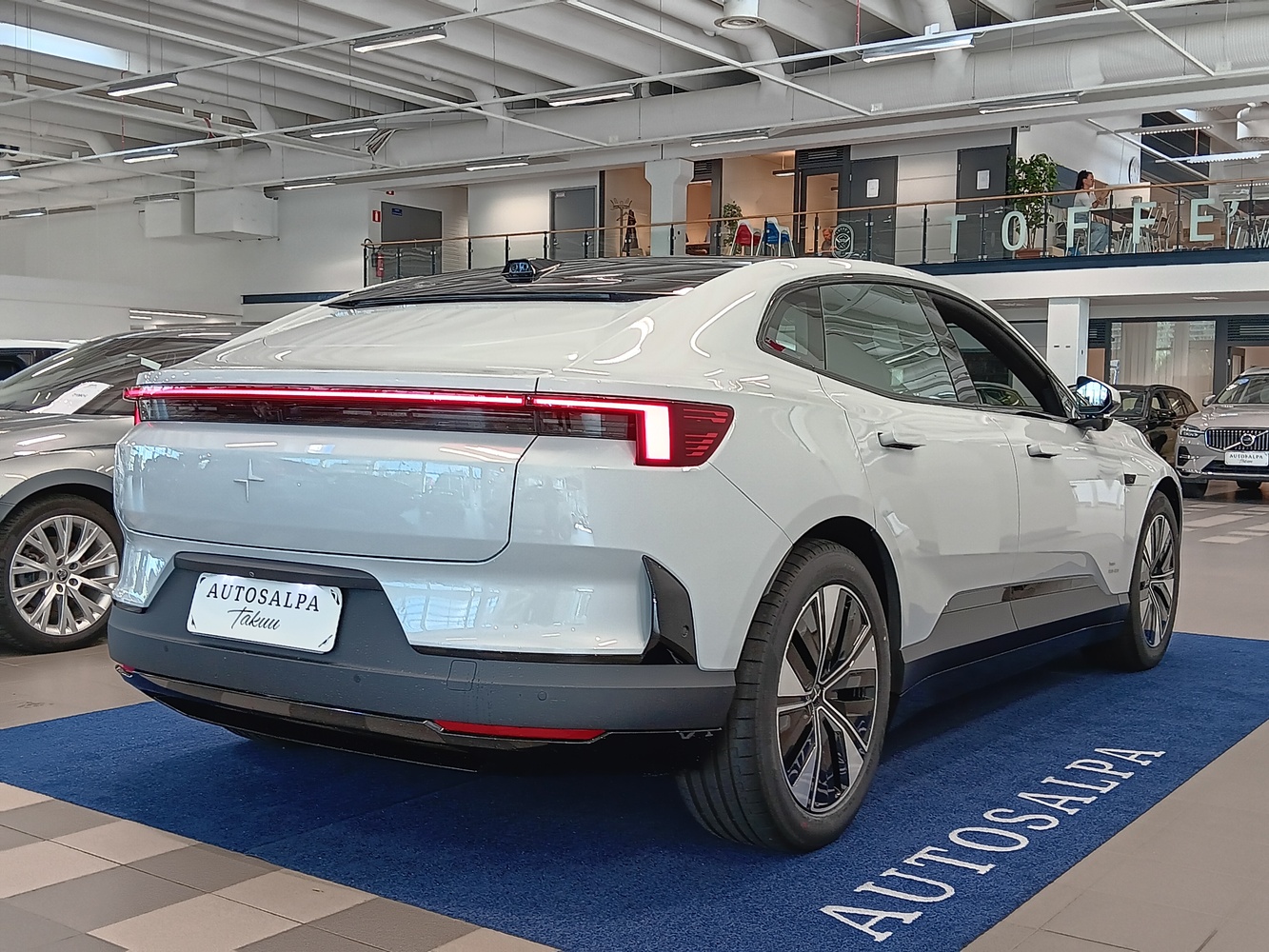 Polestar 4 vaihtoauto