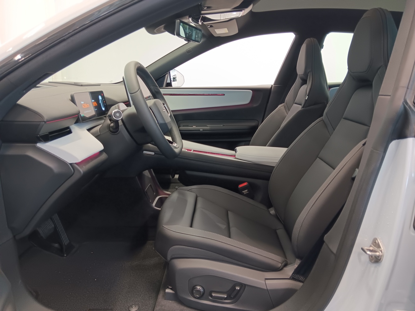Polestar 4 vaihtoauto