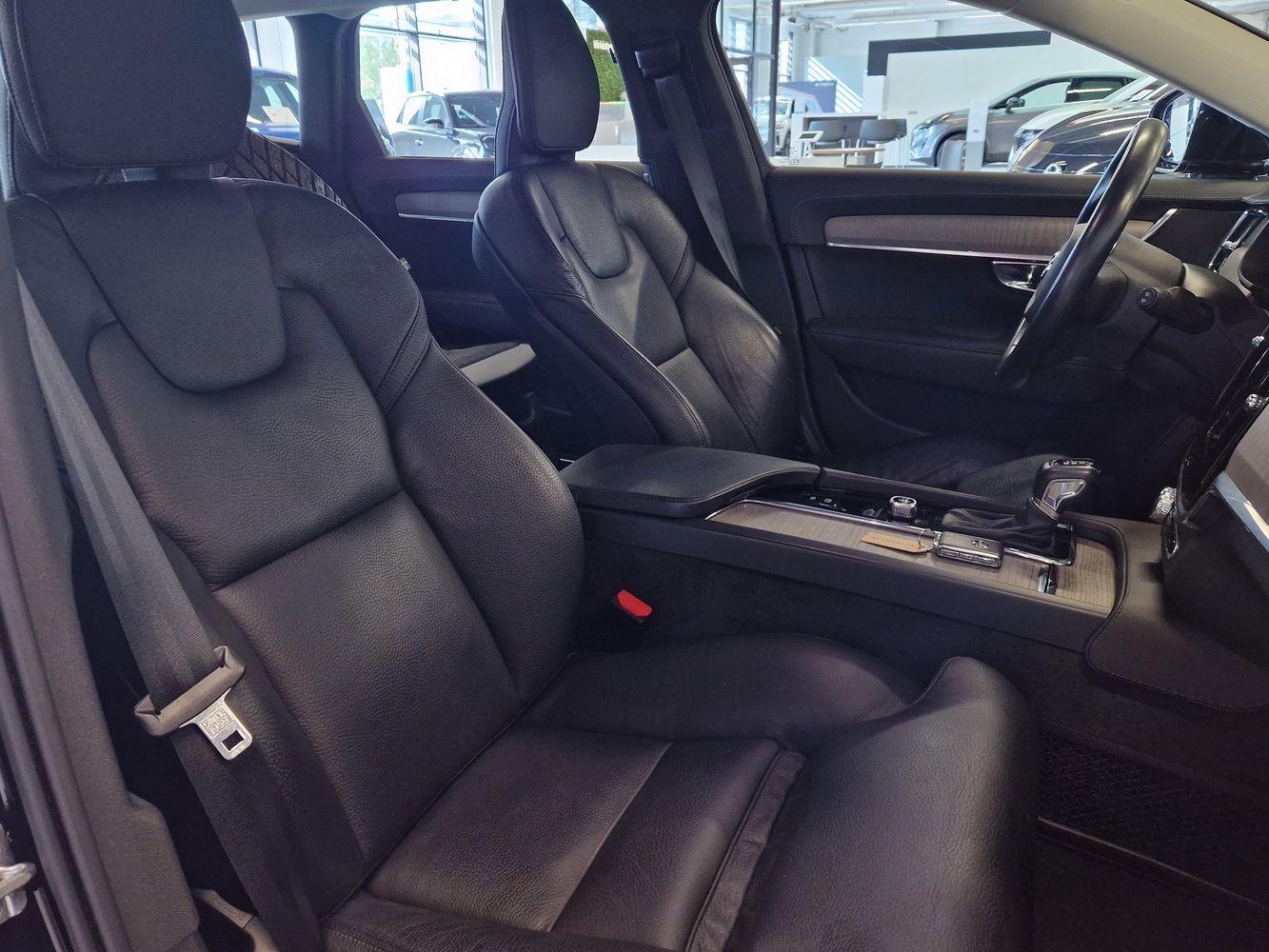 Volvo V90 vaihtoauto