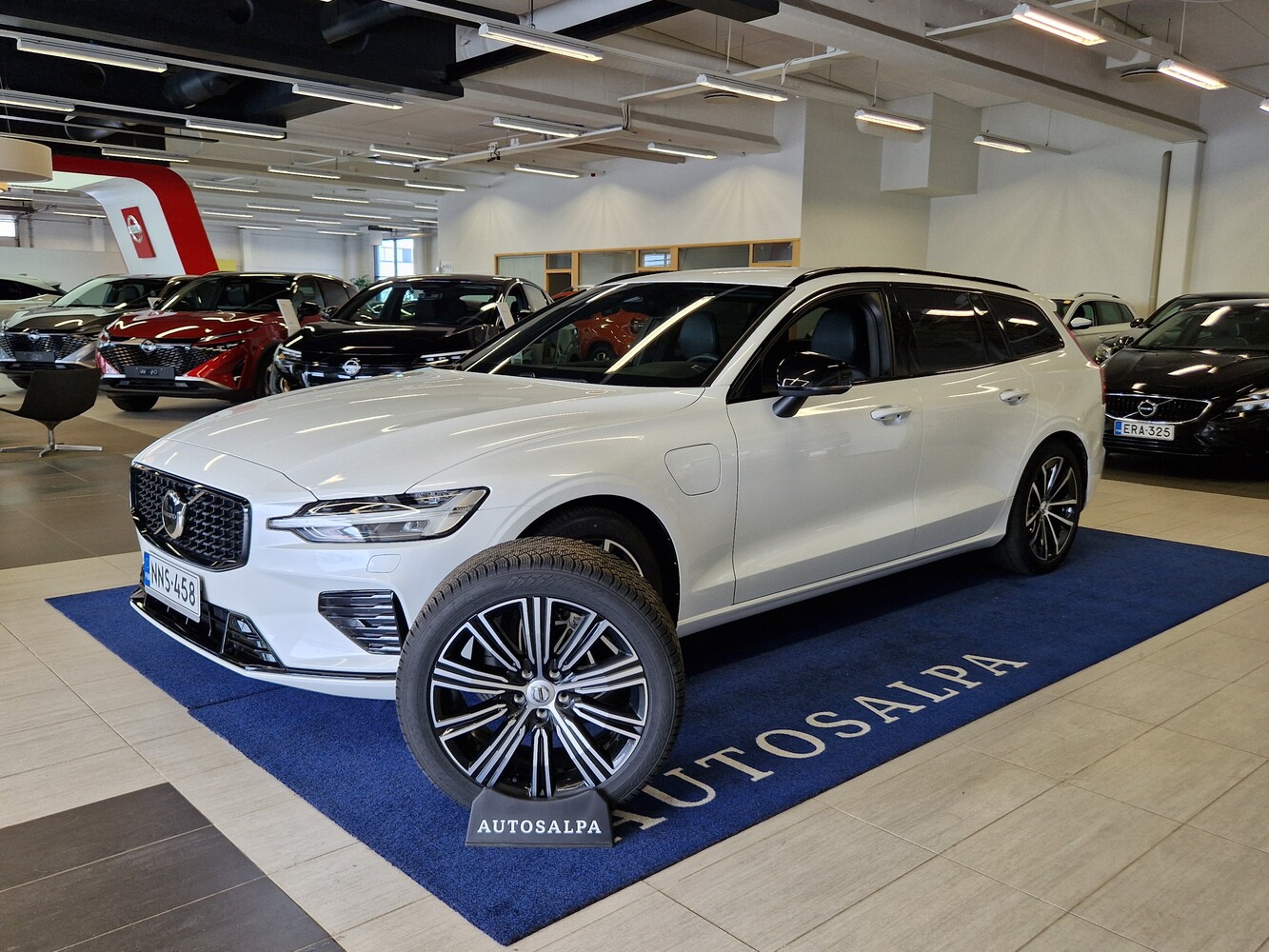 Volvo V60 vaihtoauto