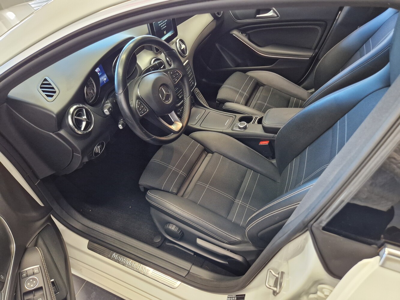 Mercedes-Benz CLA-sarja vaihtoauto