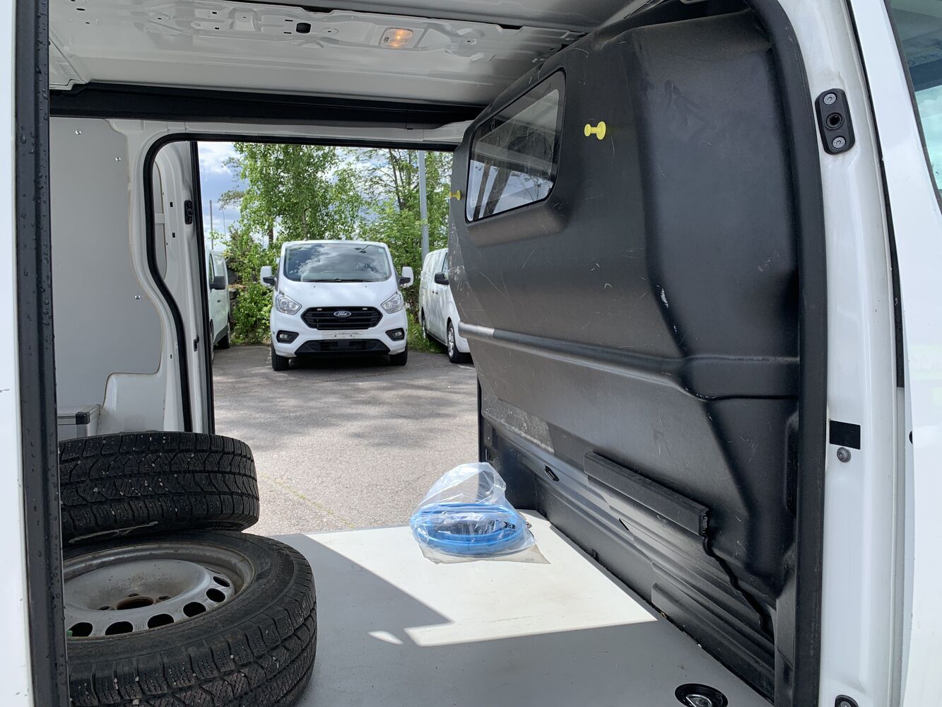 Opel Vivaro vaihtoauto