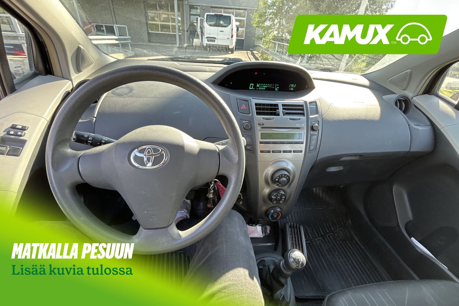Toyota Yaris vaihtoauto